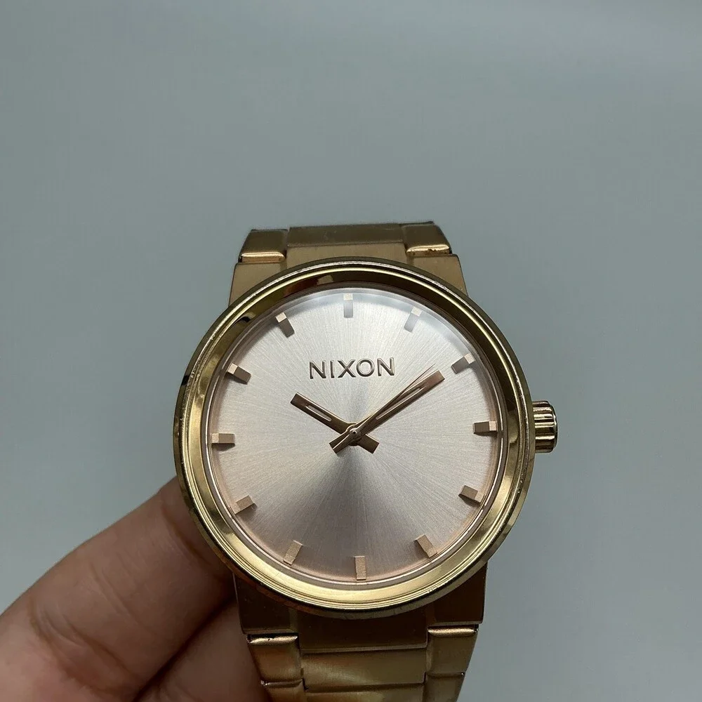 Nixon see photos